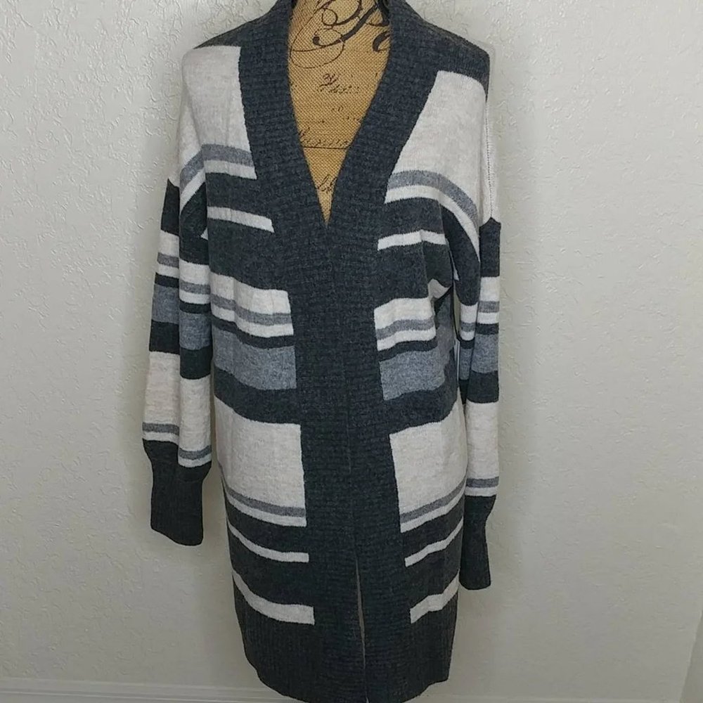 Treasure & Bond Striped Cardigan Size M